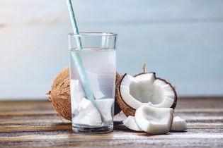 Imagen ilustrativa del artículo Agua de coco: 10 beneficios, propiedades y cómo tomar